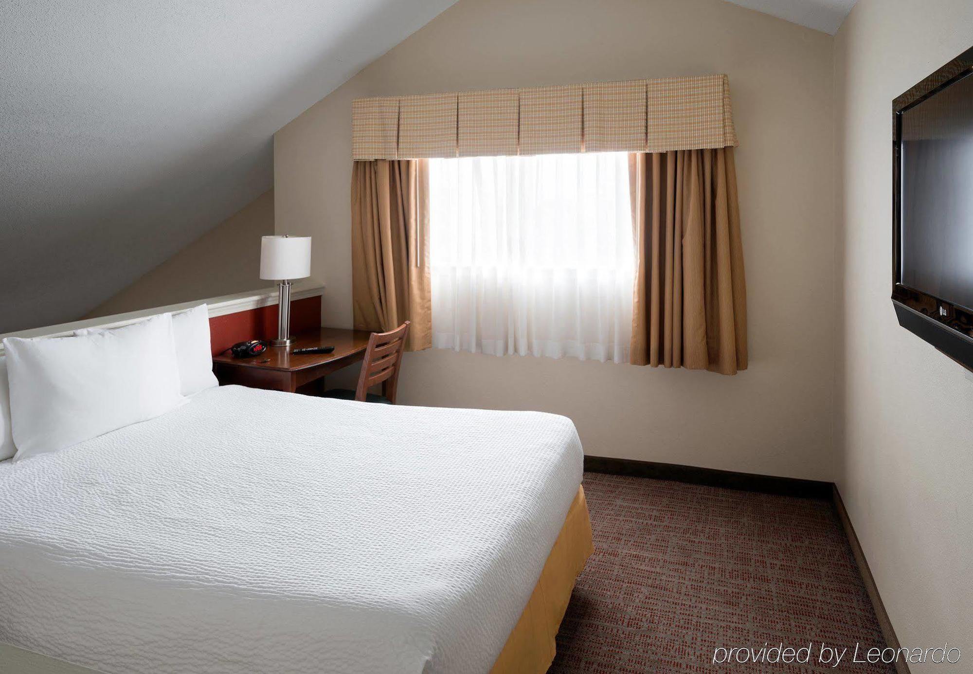 Residence Inn Kansas City Downtown/Union Hill Kültér fotó
